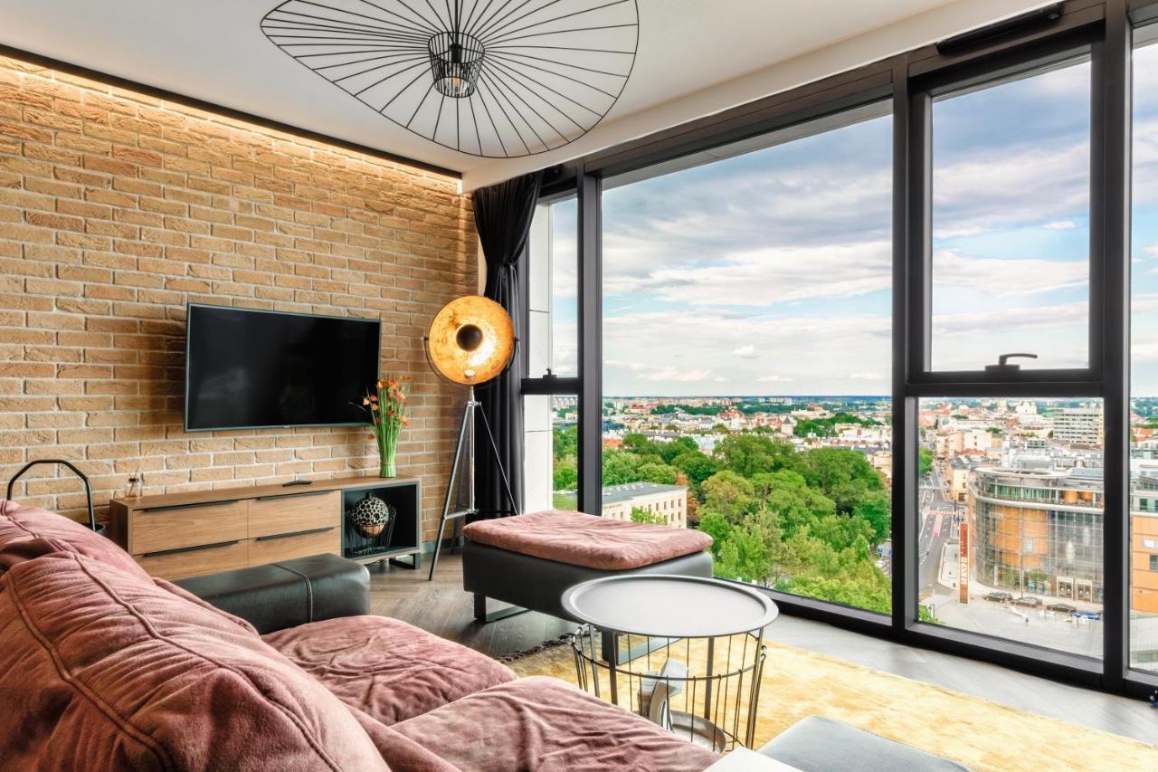 Skyview Suite - Niepowtarzalny Widok I Basen Lublin Exteriér fotografie